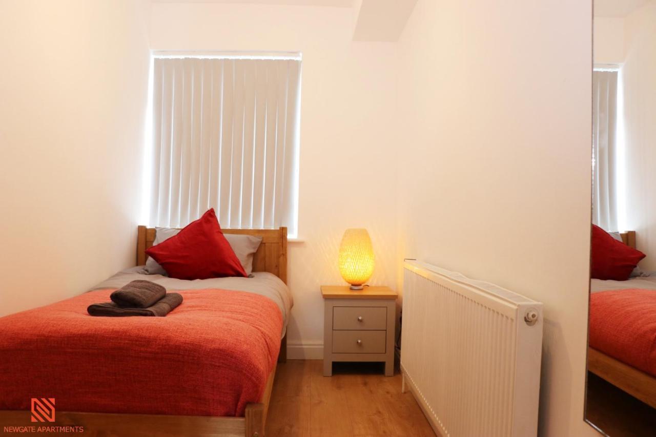 Modern Newgate Apartments - Kingsbury Underground, All Local Amenities On Your Doorstep ハーロウ エクステリア 写真
